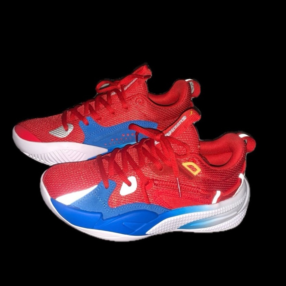 Puma Super Mario